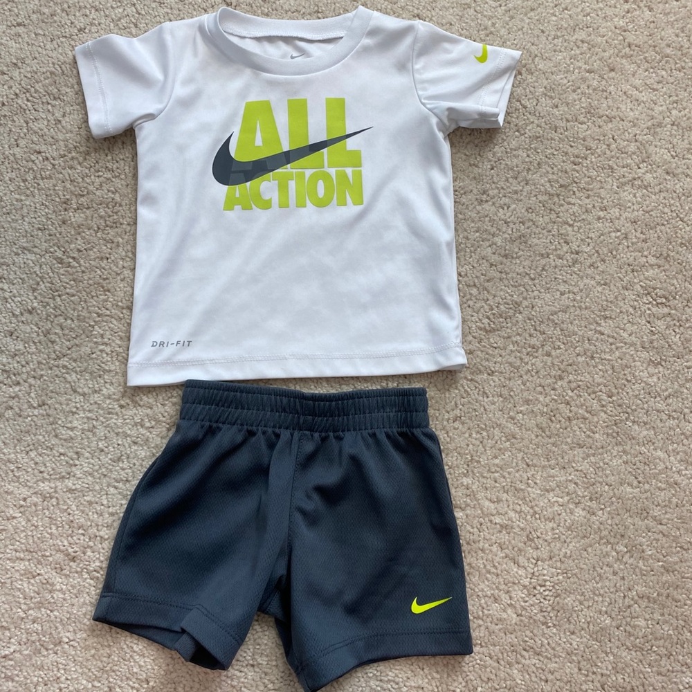 Toddler 18m Nike Outfit